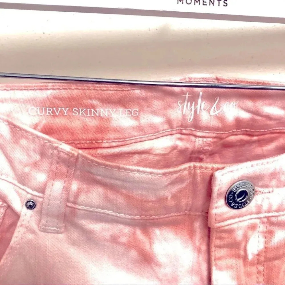 NWOT Style & Co Coral Essence Tie Dye Jeans - Picture 5 of 7
